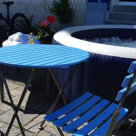 Gite La Petite Maison Horlogere Et Jacuzzi , Raquettes Les Fontenelles Exterior foto